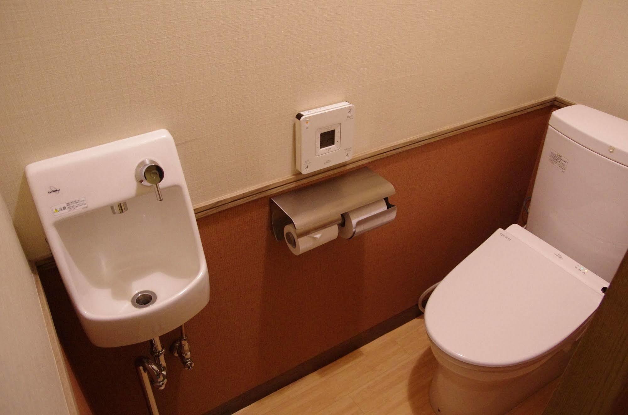 ホテル 下呂温泉 冨岳 下呂市 エクステリア 写真