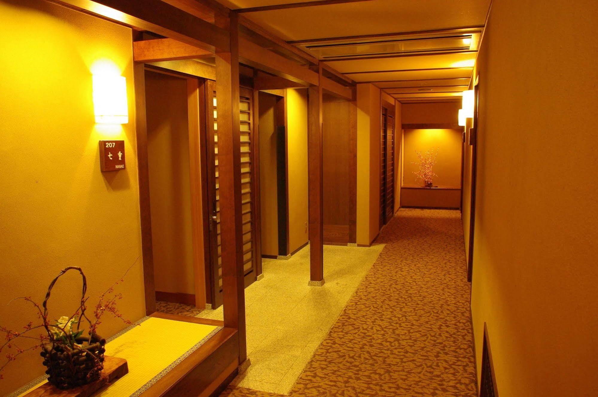 ホテル 下呂温泉 冨岳 下呂市 エクステリア 写真